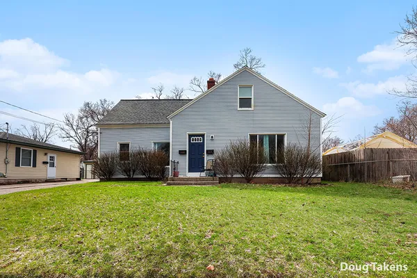 $319,900 | 3047-3049 Highgate Avenue Southwest, Wyoming, MI 49509