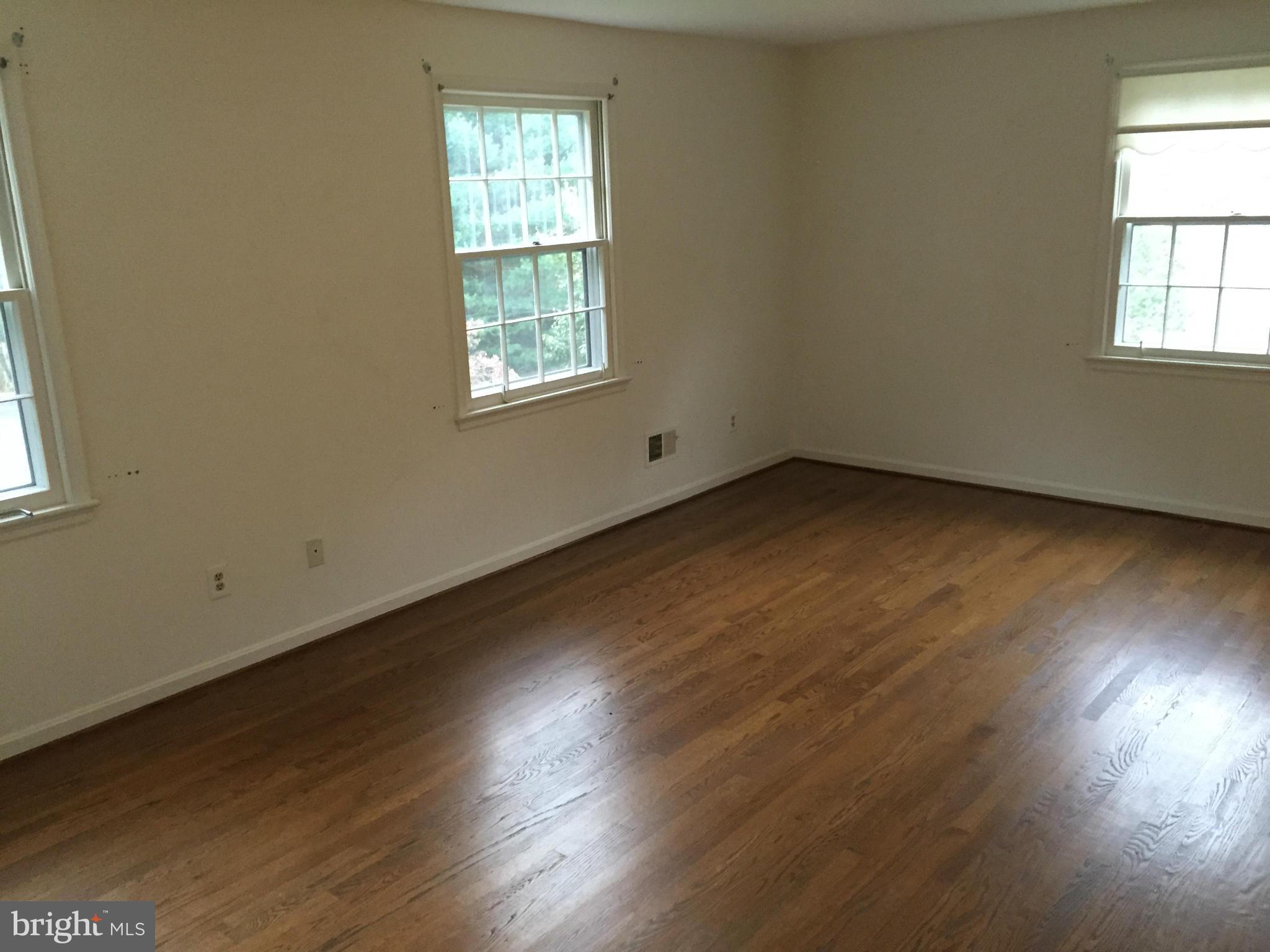 9806 Spring Ridge Lane Vienna, VA 22182 - Photo 21 of 30 Bedroom