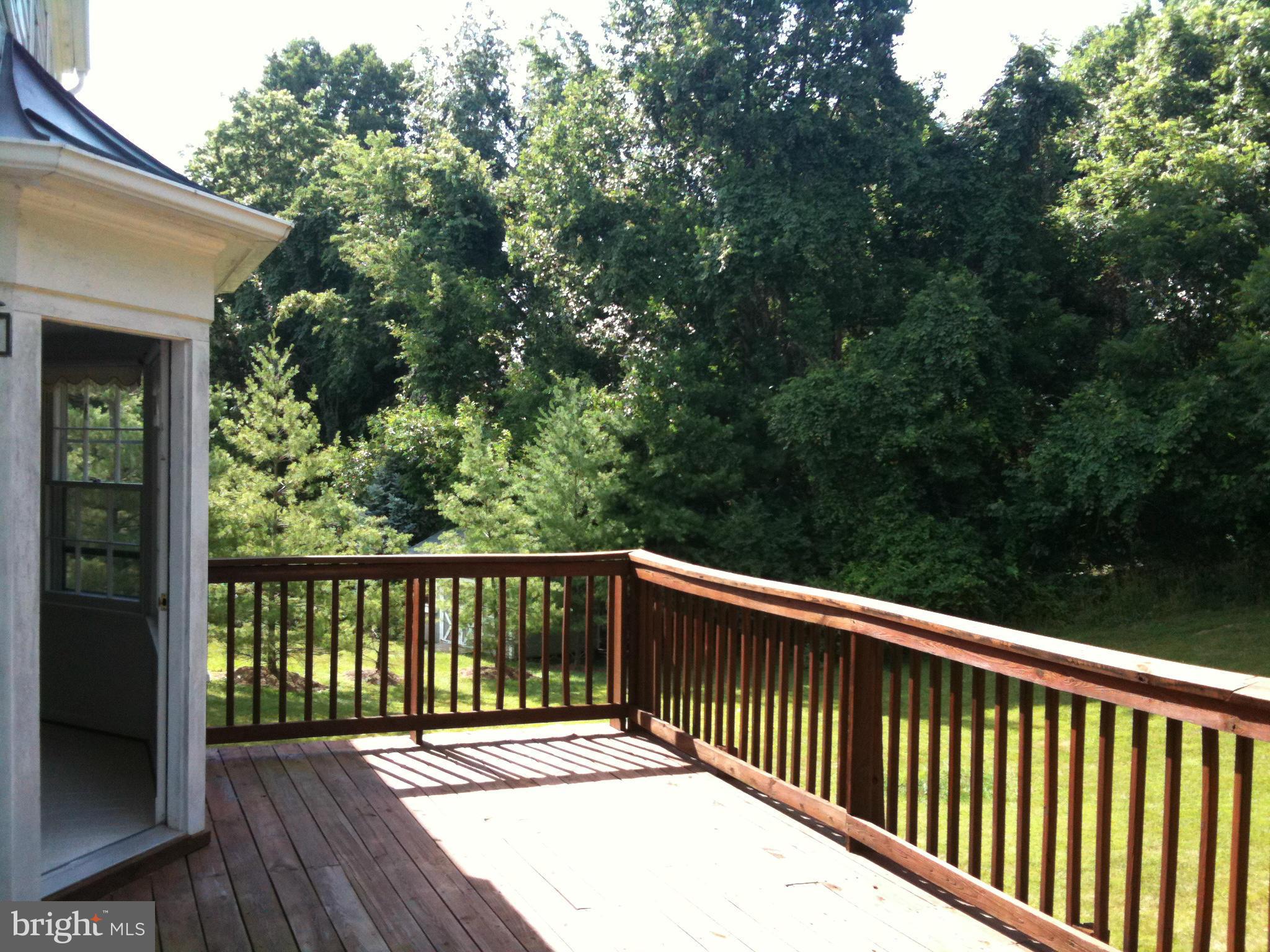 9806 Spring Ridge Lane Vienna, VA 22182 - Photo 29 of 30 Exterior (Rear)
