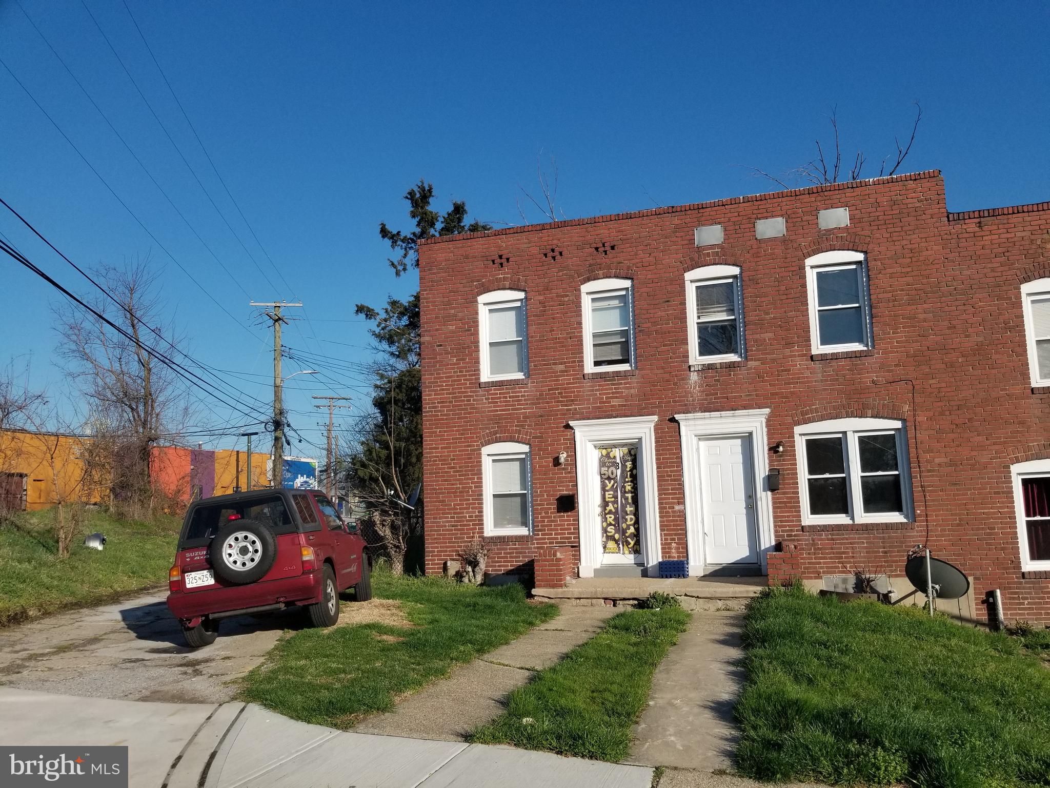 534 Bridgeview Road Baltimore, MD 21225 - Photo 1 of 17