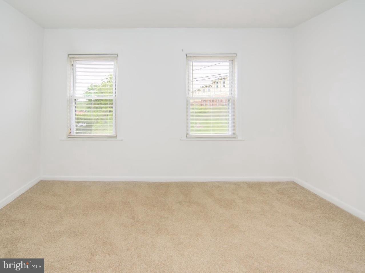 534 Bridgeview Road Baltimore, MD 21225 - Photo 7 of 17