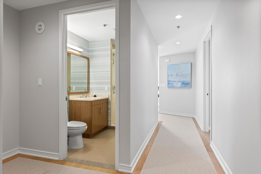 580 Washington Street, Unit 1002 Boston, MA 02111 - Photo 12 of 30