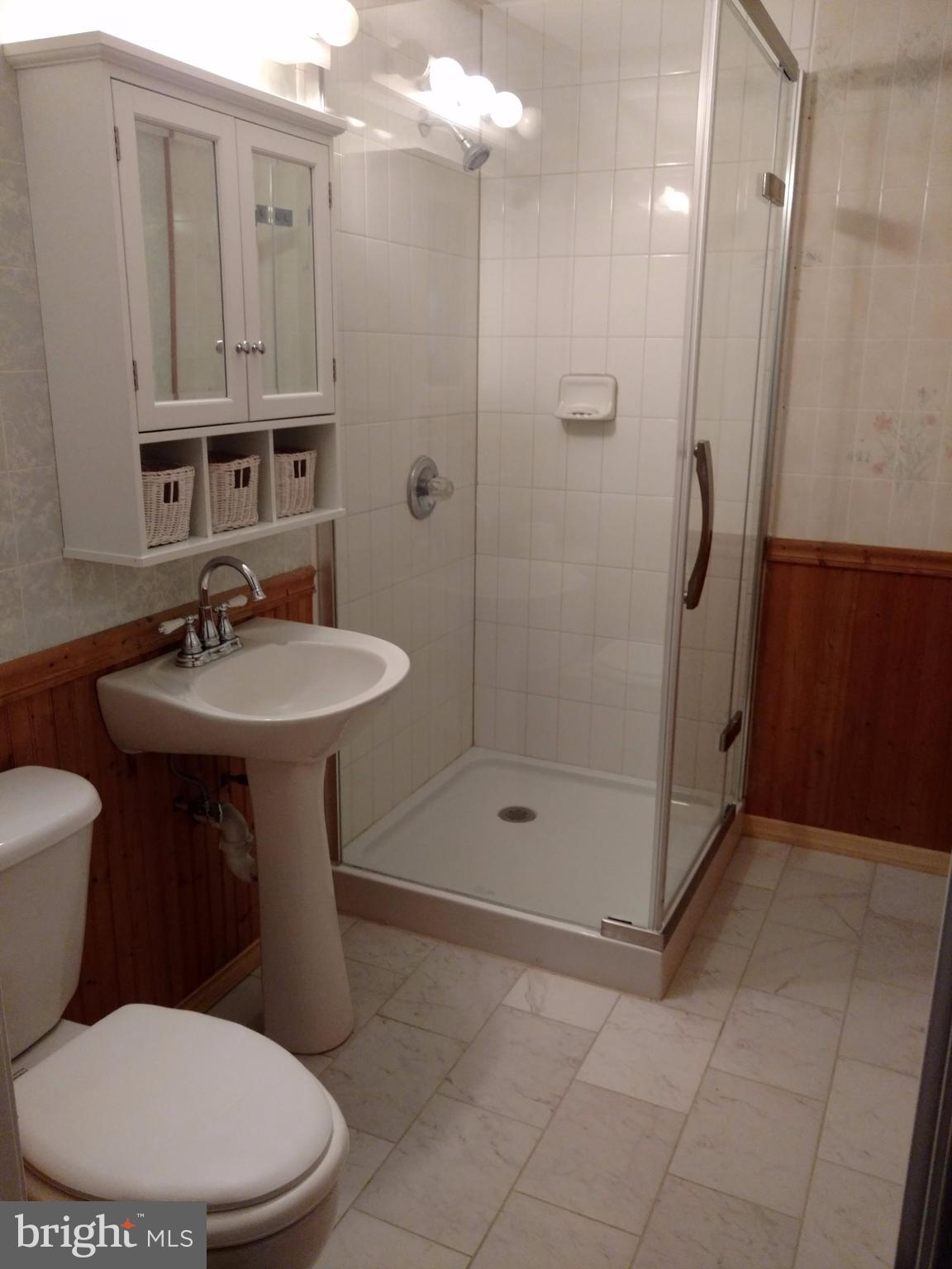 8446 Dahlgren Road King George, VA 22485 - Photo 14 of 17 Bath