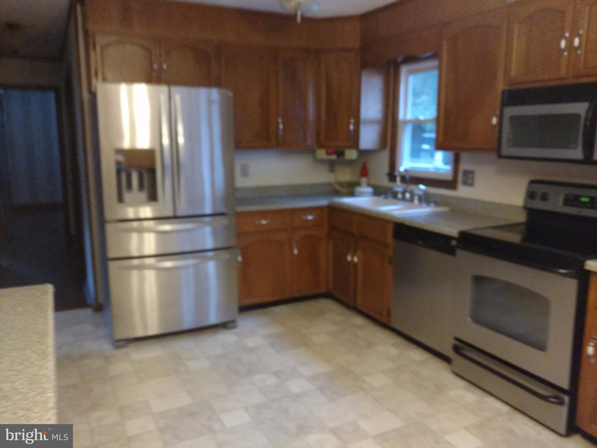 8446 Dahlgren Road King George, VA 22485 - Photo 8 of 17 Kitchen