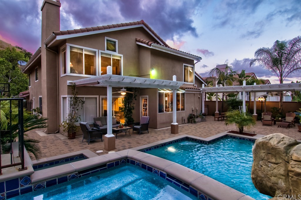 4224 San Ramon Drive Corona, CA 92882 - Photo 5 of 63 This backyard says "hang out for a while"