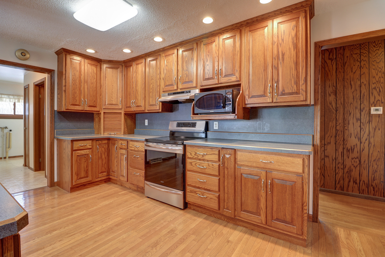 27829 Larson Street Rock Falls, IL 61071 - Photo 13 of 33