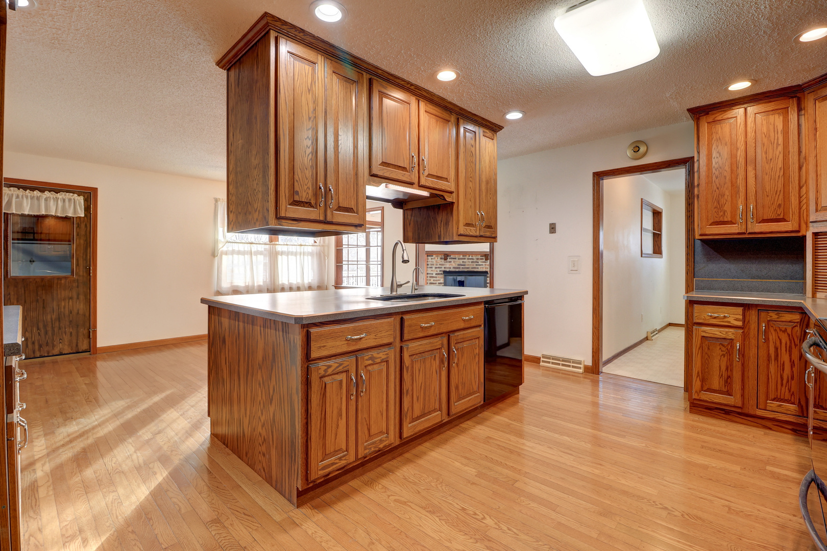 27829 Larson Street Rock Falls, IL 61071 - Photo 14 of 33