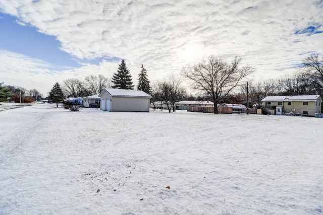 $260,000 | 27829 Larson Street, Rock Falls, IL 61071