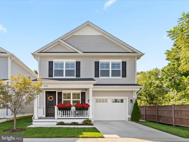 $725,000 | 408 Spinnaker Lane, St. Michaels, MD 21663