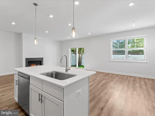 $725,000 | 408 Spinnaker Lane, St. Michaels, MD 21663