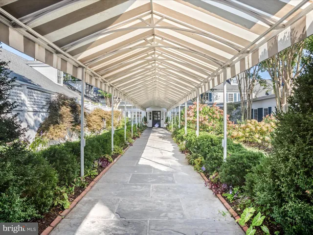 $725,000 | 408 Spinnaker Lane, St. Michaels, MD 21663