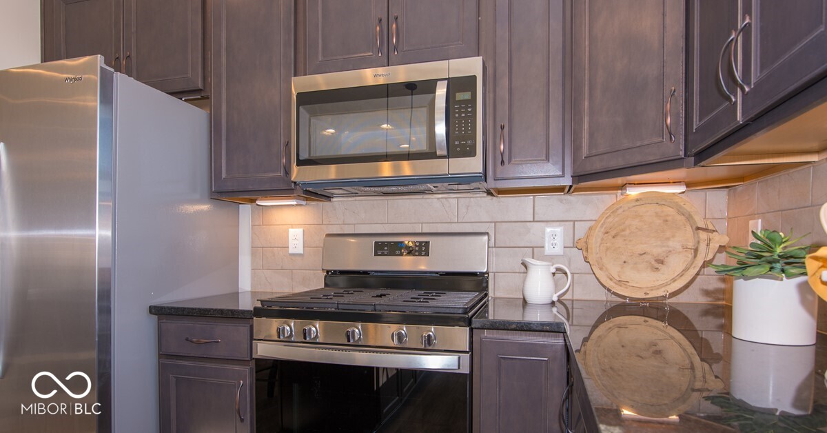 821 Pearl Street Whiteland, IN 46184 - Photo 15 of 43