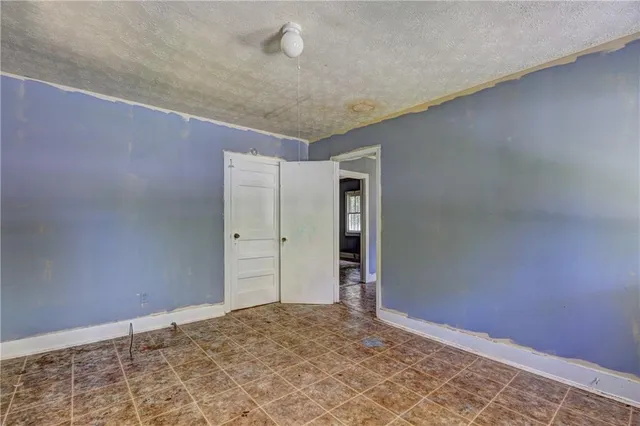 a view of backyard with green space