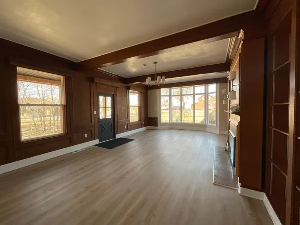 $334,999 | 321 7th Street Southwest, Willmar, MN 56201
