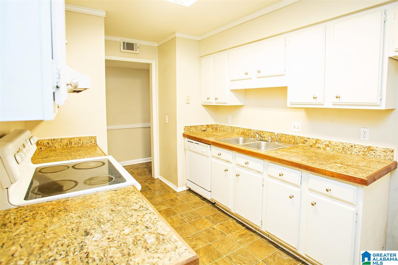 608 Running Brook Road, Unit 608 Birmingham, AL 35226 - Photo 10 of 26