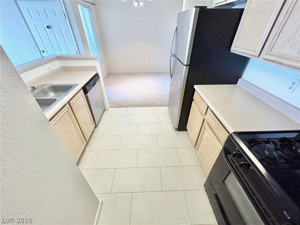 8070 West Russell Road, Unit 2061 Las Vegas, NV 89113 - Photo 14 of 26 Gallery Image 14
