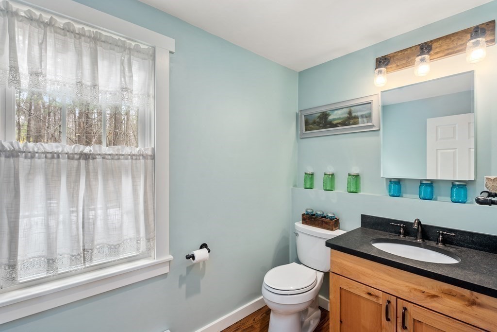 15 Grafton Road Upton, MA 01568 - Photo 17 of 42 Gallery Image 17