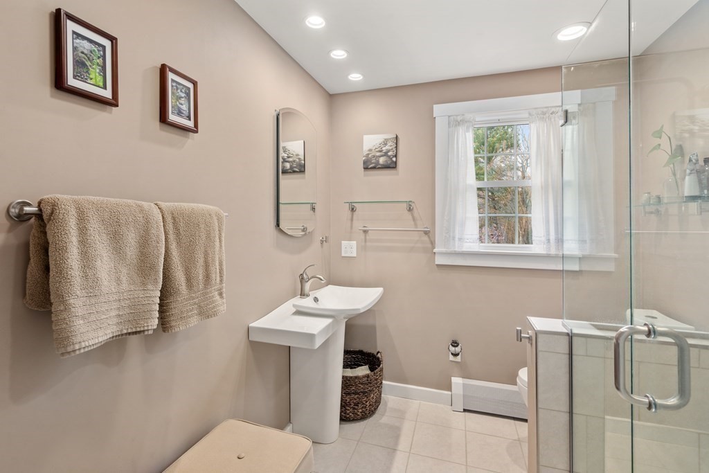 15 Grafton Road Upton, MA 01568 - Photo 24 of 42 Gallery Image 24
