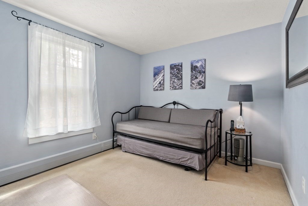 15 Grafton Road Upton, MA 01568 - Photo 28 of 42 Gallery Image 28
