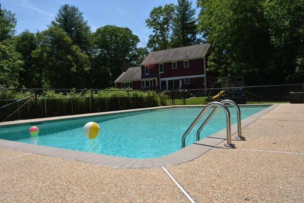 15 Grafton Road Upton, MA 01568 - Photo 35 of 42 Gallery Image 35