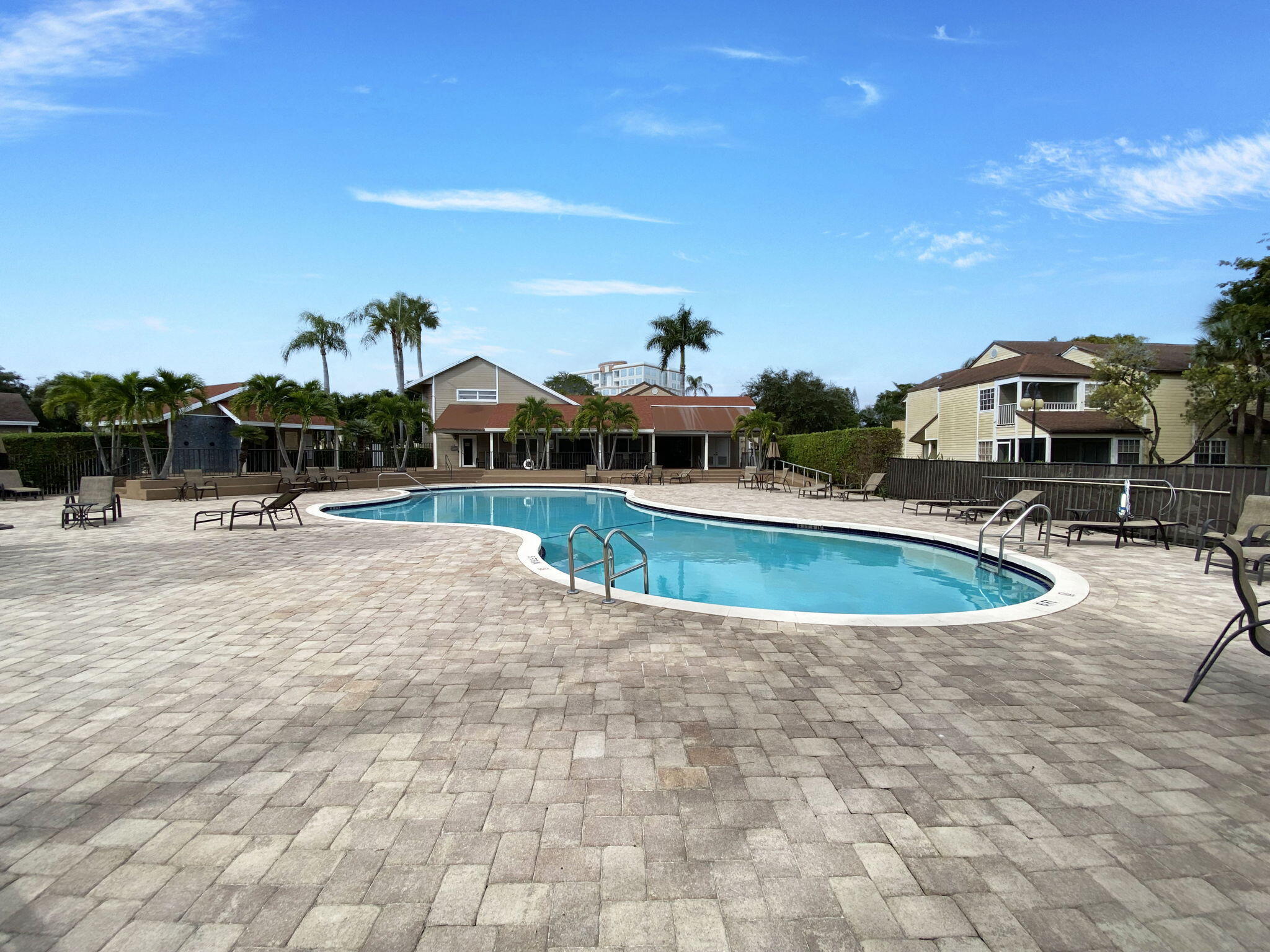 5332 Buckhead Circle, Unit 1010 Boca Raton, FL 33486 - Photo 33 of 34 33-web-or-mls-07_img_5665
