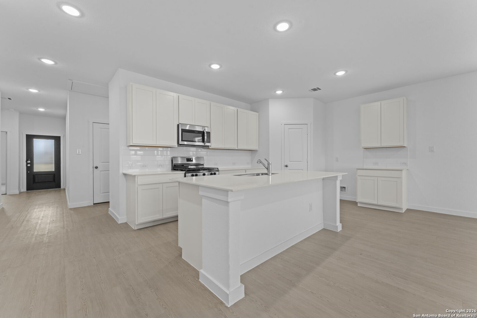 1883 Nuthatch Ridge New Braunfels, TX 78130 - Photo 12 of 22