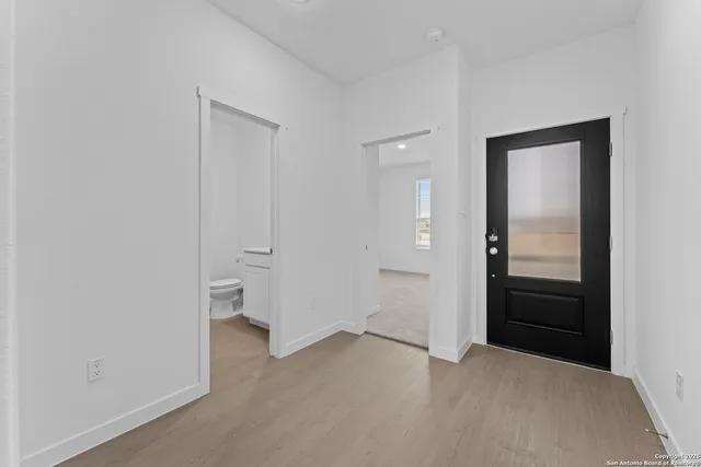 $260,000 | 1883 Nuthatch Ridge, New Braunfels, TX 78130