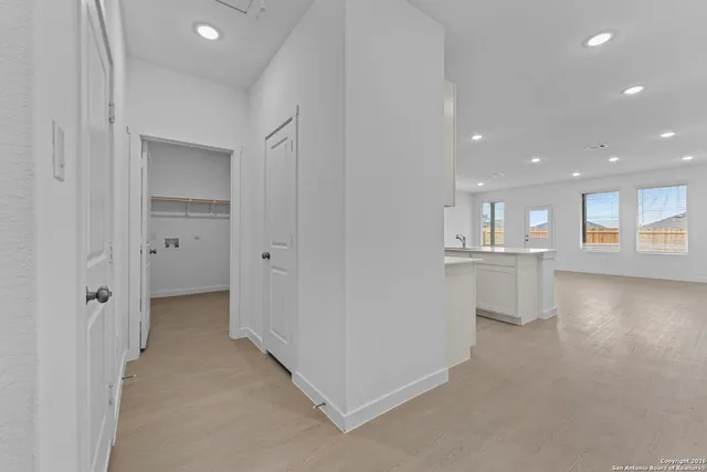 $260,000 | 1883 Nuthatch Ridge, New Braunfels, TX 78130