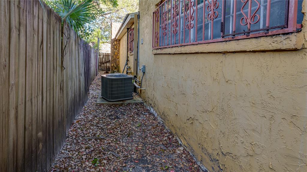 3602 North 25th Street Tampa, FL 33605 - Photo 34 of 40