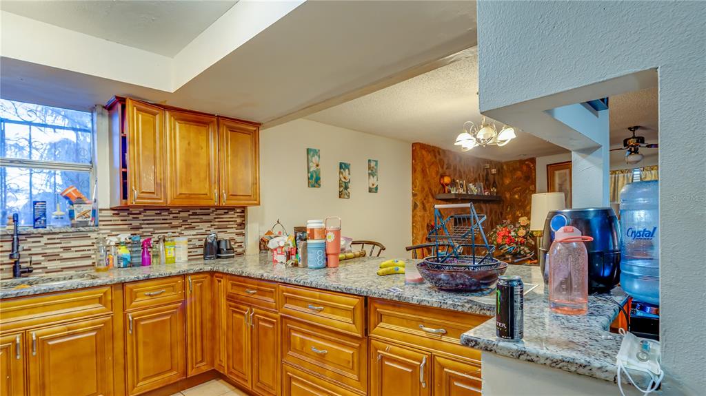 3602 North 25th Street Tampa, FL 33605 - Photo 10 of 40