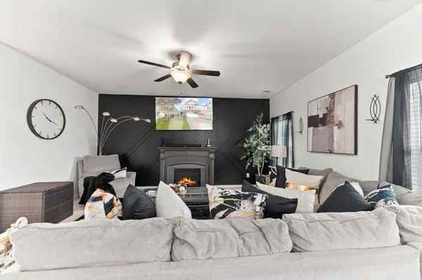 $355,000 | 228 Swamp Creek Lane, Moncks Corner, SC 29461