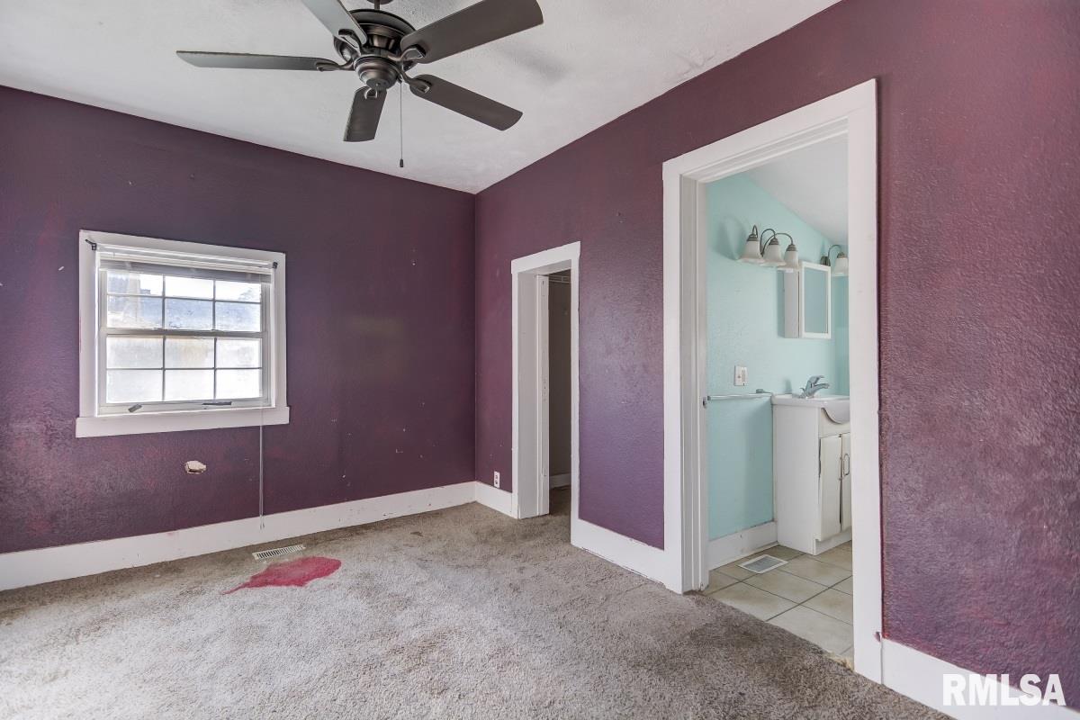 1129 Virginia Avenue Springfield, IL 62702 - Photo 16 of 35