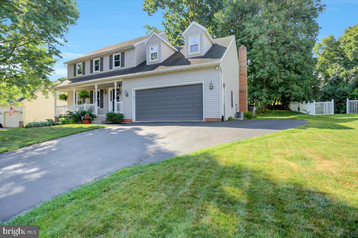 2846 Ridings Way York, PA 17408 - Photo 2 of 43 Gallery Image 2