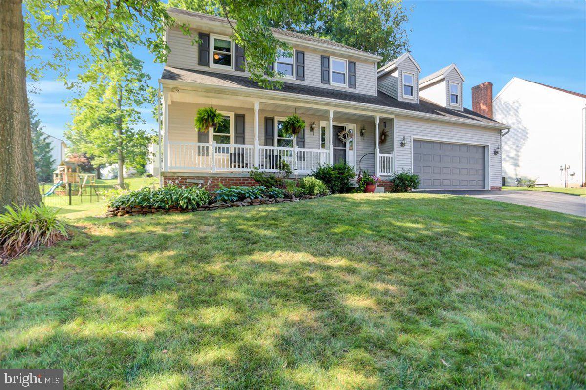 2846 Ridings Way York, PA 17408 - Photo 3 of 43 Gallery Image 3