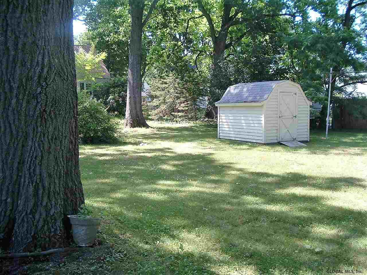 13 Ridge Road Ravena, NY 12143 - Photo 3 of 17 Photo 3