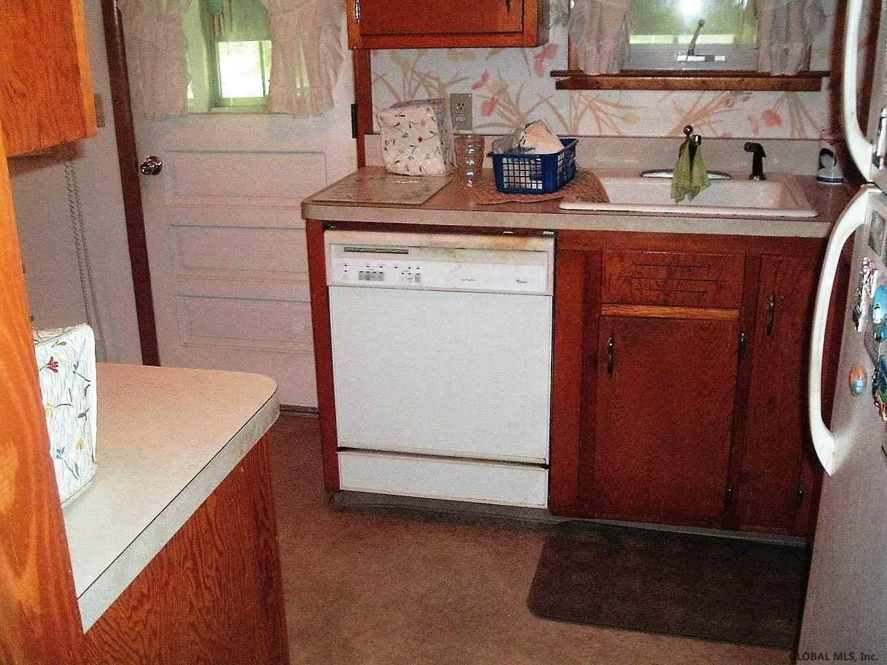13 Ridge Road Ravena, NY 12143 - Photo 6 of 17 Photo 6