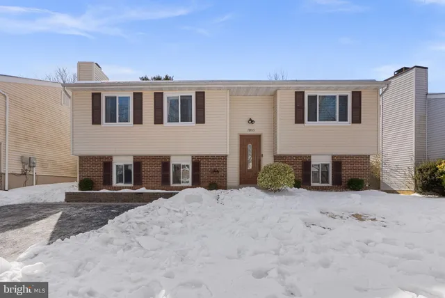 $499,980 | 19013 Quail Valley Boulevard, Gaithersburg, MD 20879