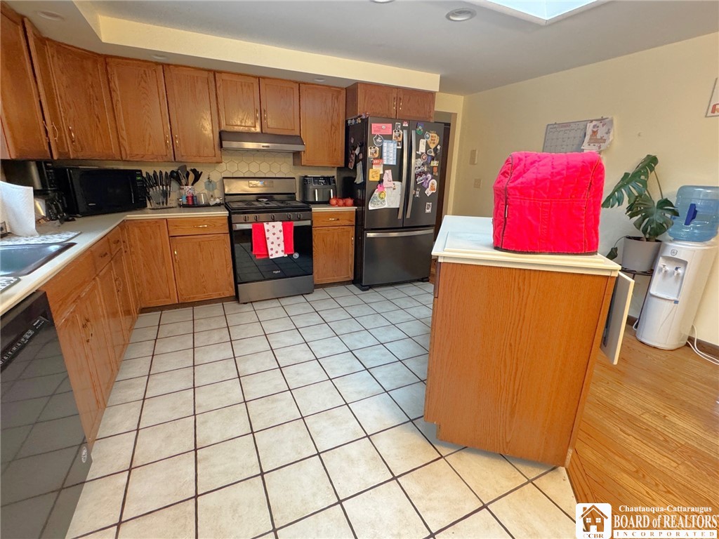 820 Beach Road Evans, NY 14006 - Photo 10 of 44