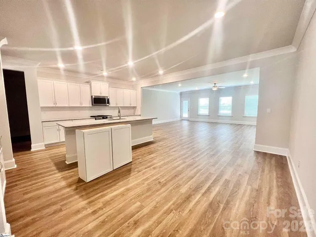 $497,700 | 140 Island Park Lane, Unit 16, Statesville, NC 28625