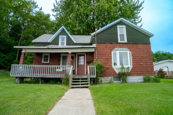 $95,000 | 1514 Main Street, Manistee, MI 49660