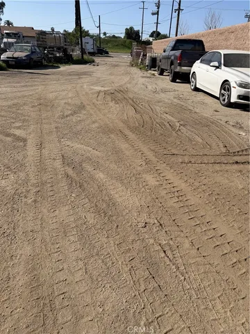 $1,088,888 | 1966 West Rialto Avenue, San Bernardino, CA 92410