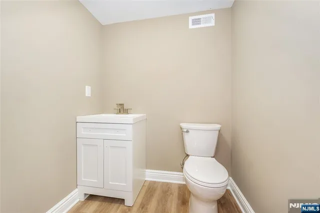 $1,450,000 | 44 4th Avenue, Roseland, NJ 07068