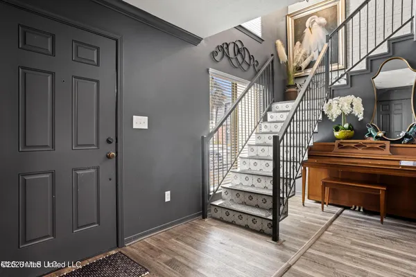 $479,000 | 527 Front Beach Drive, Unit 40, Ocean Springs, MS 39564