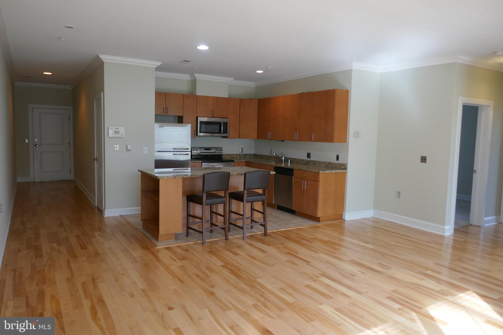 2007 Clipper Park Road, Unit 114 Baltimore, MD 21211 - Photo 34 of 45