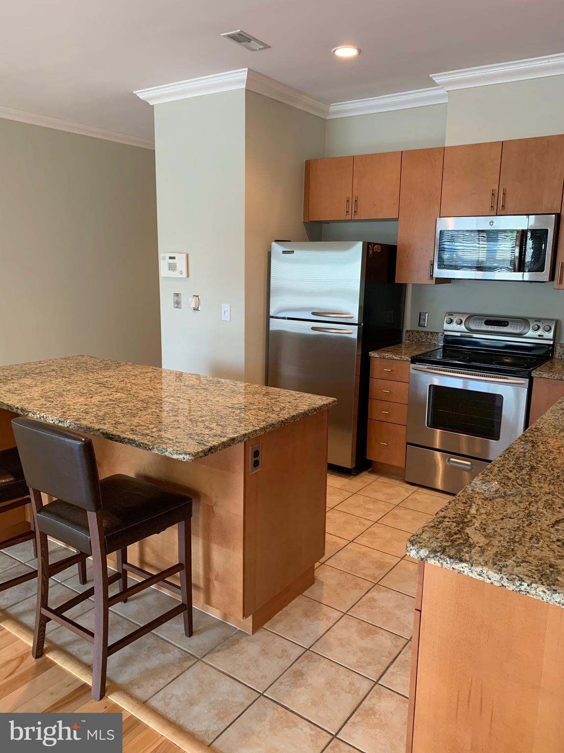 2007 Clipper Park Road, Unit 114 Baltimore, MD 21211 - Photo 10 of 45