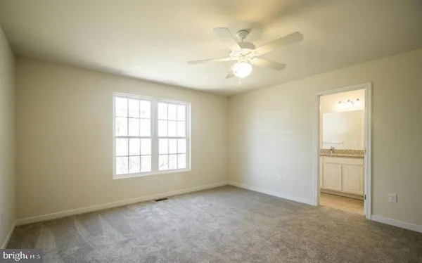 $2,250 | 194 Bend Farm Road, Fredericksburg, VA 22408