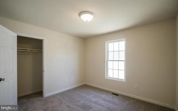 $2,250 | 194 Bend Farm Road, Fredericksburg, VA 22408