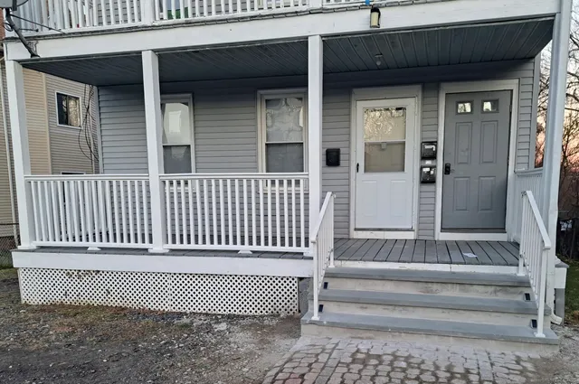 $1,700 | 294 Bellevue Street, Hartford, CT 06120