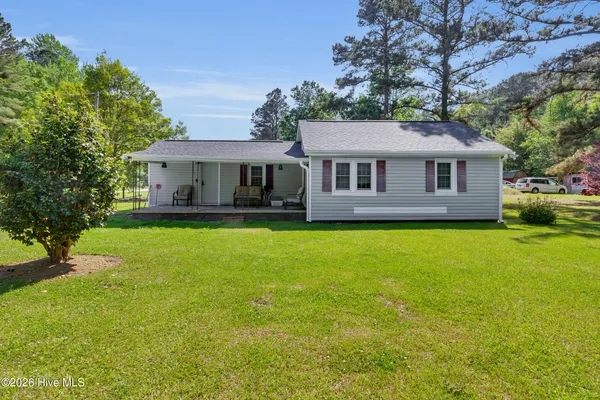 $1,900 | 270 Territorial Road, New Bern, NC 28560