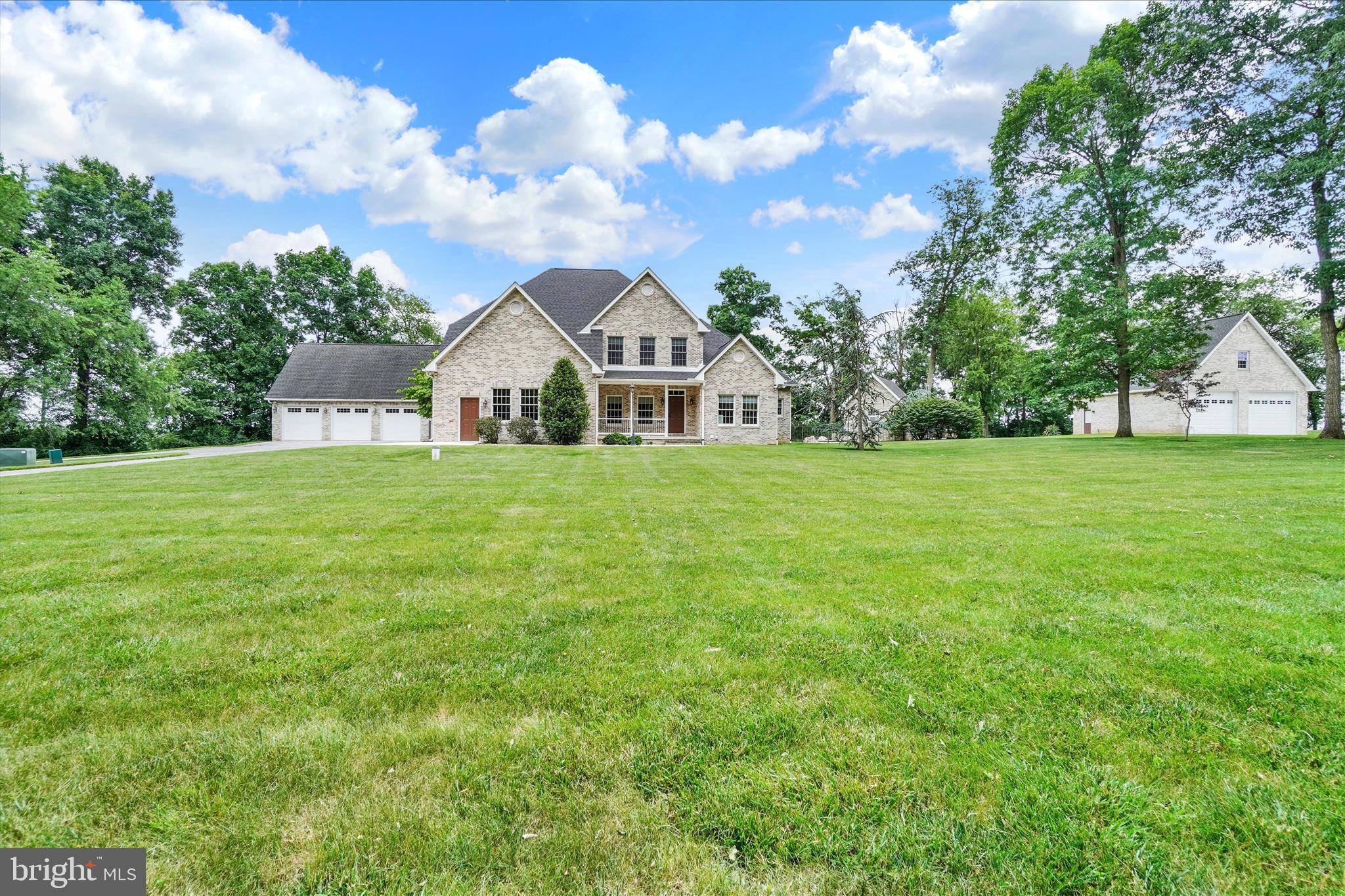 4440 Beards School Road Spring Grove, PA 17362 - Photo 5 of 83